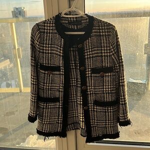 ZARA checkered black and white blazer size: XS